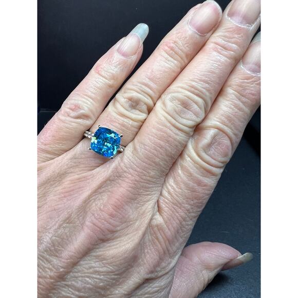 Vintage 14K White Gold Cushion Cut CZ Engagement Ring Size 7 - Picture 6 of 16